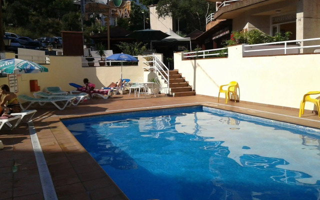 Eva Aparthotel