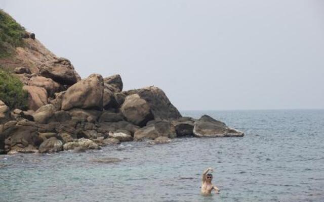 Trinco Hemach Beach Hotel