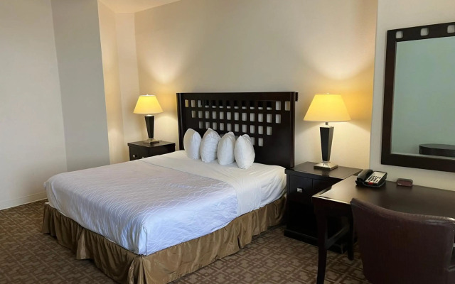 Sunchase Inn & Suites