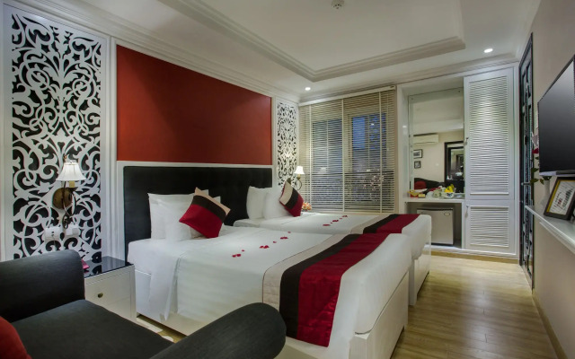 Lavender Central Hotel & Spa