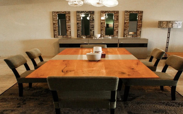 Stunning 3-bedroom Coastal Retreat