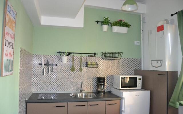 Coffee Residence 1