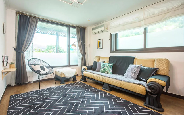 Yangpyeongwhite Tree Pension