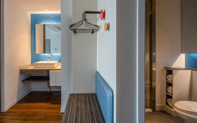 Holiday Inn Express Xi an West