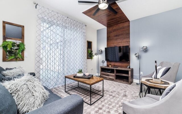 # 4951 Windermere Avenue