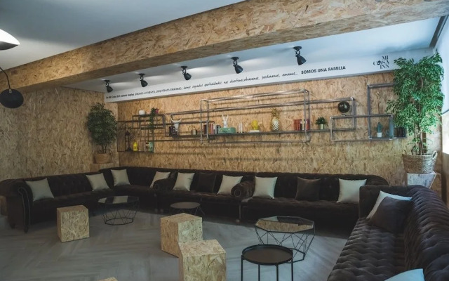 Mi Casa Inn - Residencia Moncloa - Hostel