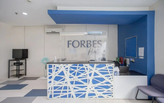 OYO 699 Forbes Hall