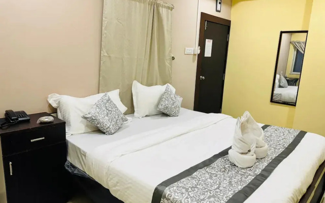 Hotel Hyderabad Pulse