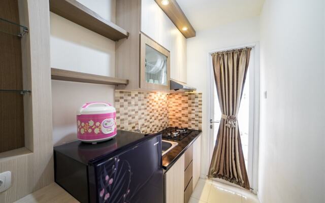 Serene & Cozy Apartment at Parahyangan Residences