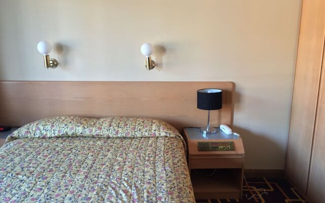 Ashfield Motor Inn