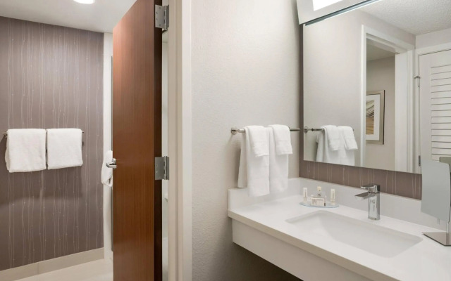Courtyard By Marriott Tupelo