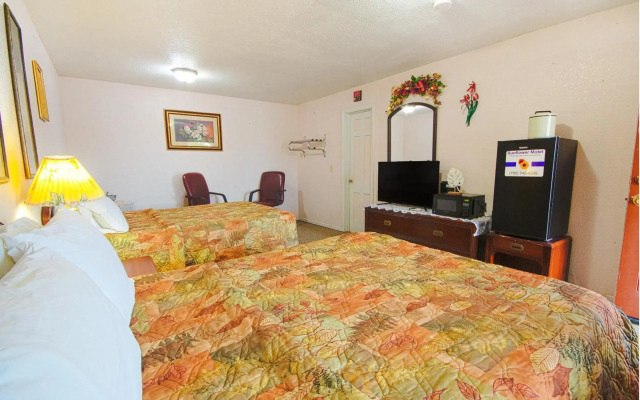 Sunflower Motel