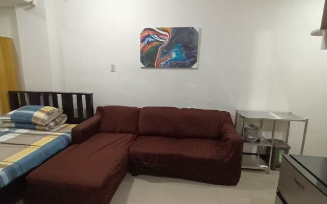 Impeccable 1-bed Studio in Paranaque City