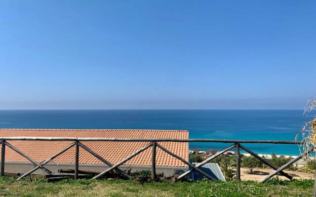 Midenza Seaside & Nature Retreat