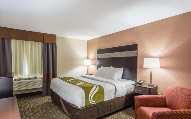 Quality Inn & Suites Holland