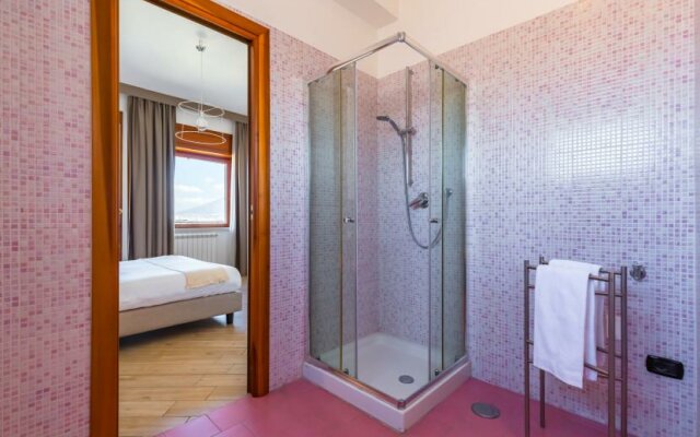 Flat 120M² 2 Bedrooms 2 Bathrooms - Naples