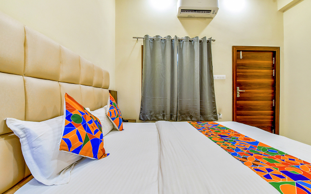 FabHotel Dosa Plaza