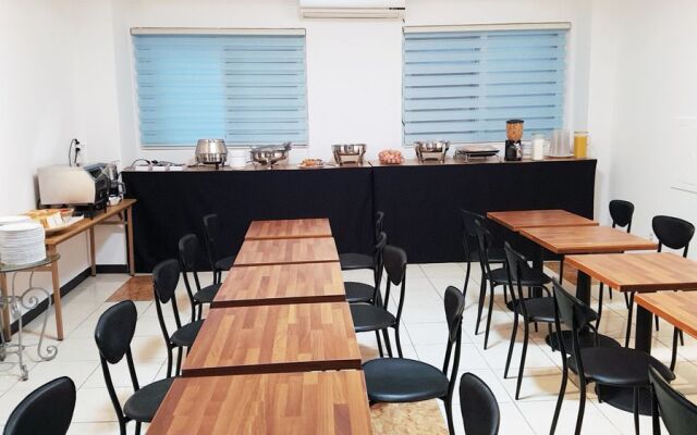 Alice Hostel