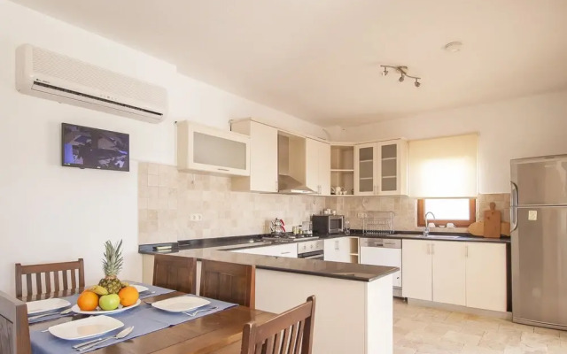 Villa Esya 2 by Akdenizvillam