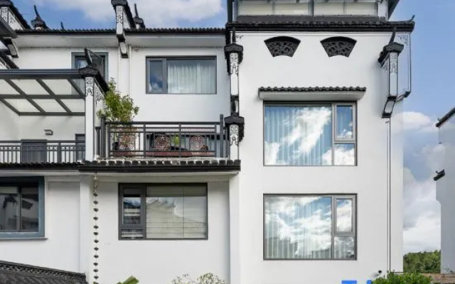 Wuyuan Rushi · By the Stream RuShi Tea Healing Secluded Vacation Apartment (Moon Bay Scenic Area) – Exterior – Shangrao