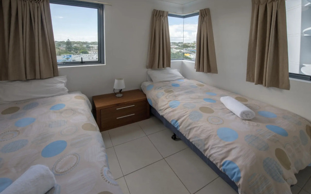 Centrepoint Holiday Apartments