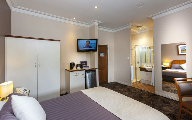 Quality Hotel Bayswater
