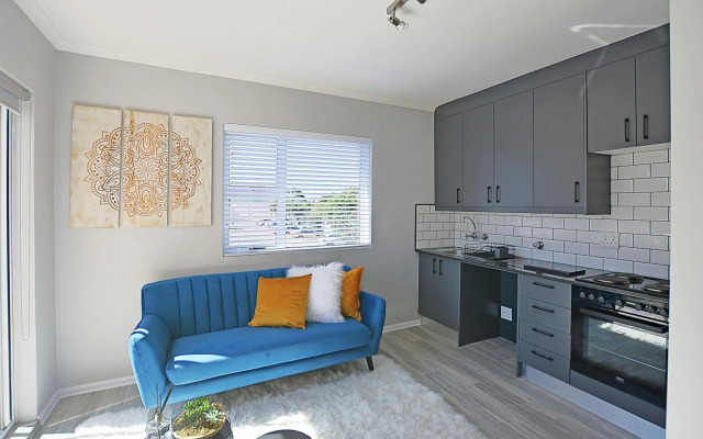 Modern Studio Apartment in Blouberg