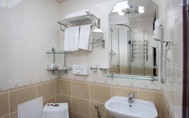 London Hotel