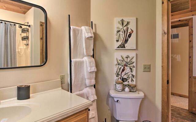 Spacious Cabin on Cross Lake: Treehouse & Sauna!