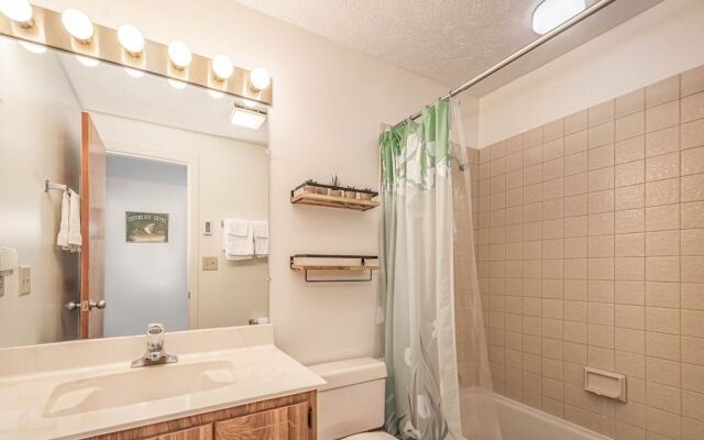 Arrowhead Village 02