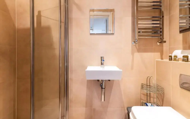 Gorgeous Kentish Town Flat