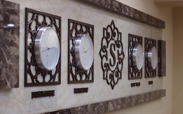 Hotel Safir
