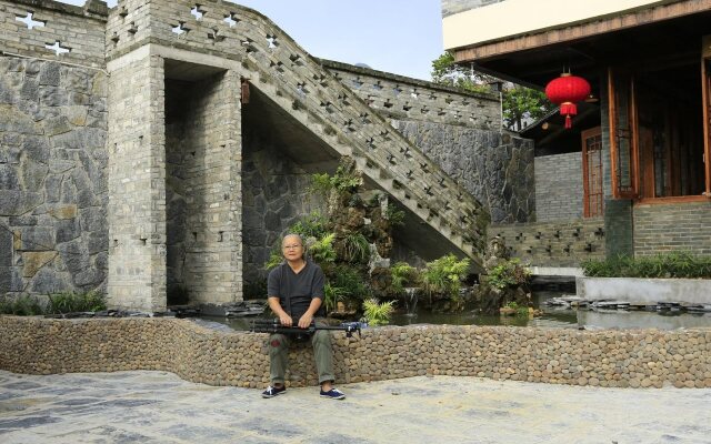 Yangshuo River Lodge