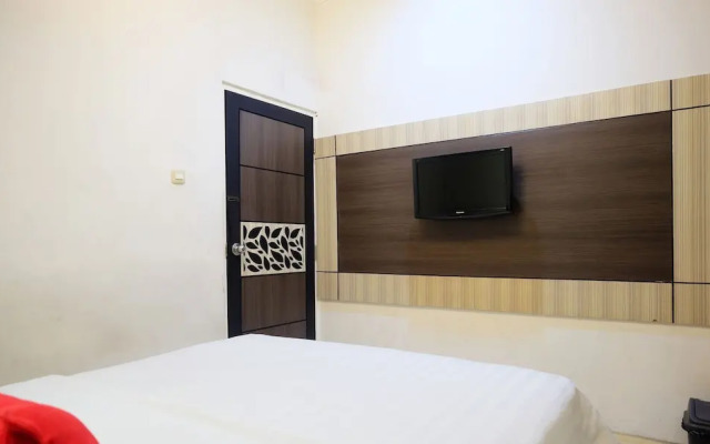 ZEN Rooms Basic Kalimas Sunan Ampel
