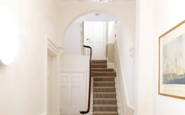 Blueprint Apartments-No 5 Doughty Street