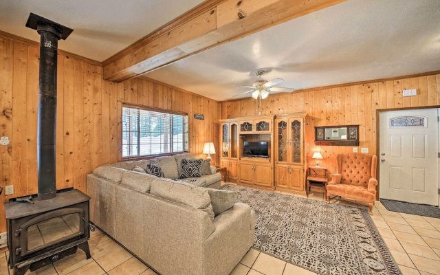 Family-friendly Sagle Vacation Rental w/ Deck