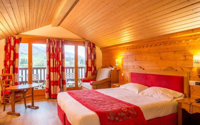 Lancolie "Chalet Du Lac"