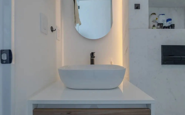 Icon Cibeles heart of La Roma