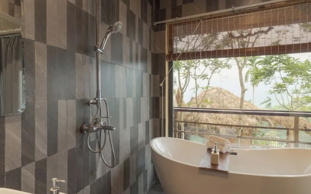 Puluong Natura Bungalow