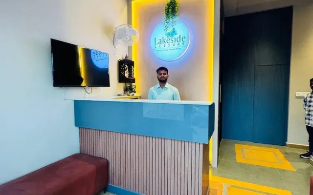 Lakeside Leisure