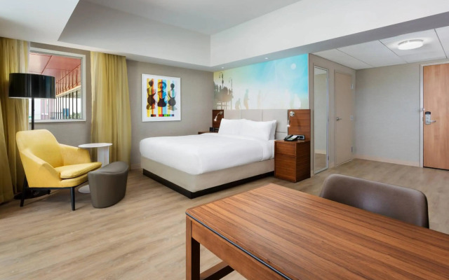 Courtyard by Marriott Santa Monica