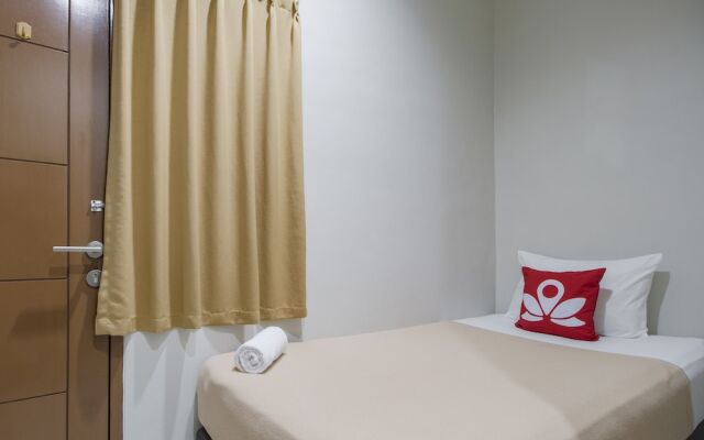 Zen Rooms Verde Residence