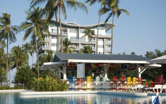 Puerto Azul Hotel