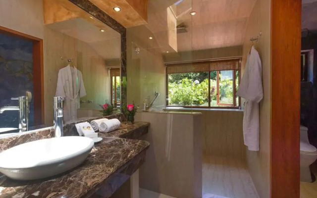 Luna Volcan, Adventure Spa - formerly Luna Runtun