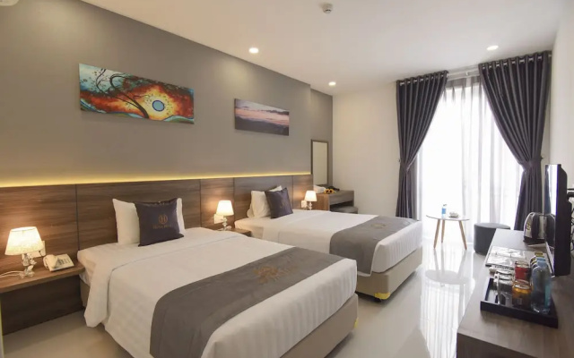 Hera Hotel
