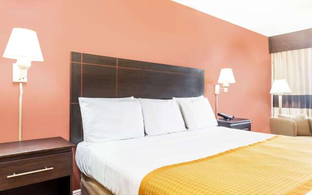 Days Inn by Wyndham Fort Lauderdale-Oakland Park Airport N