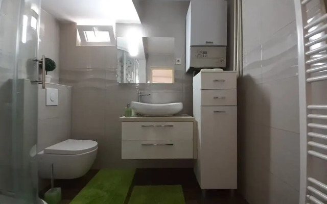 Jure - Terrace With Amazing sea View - A1 Leona