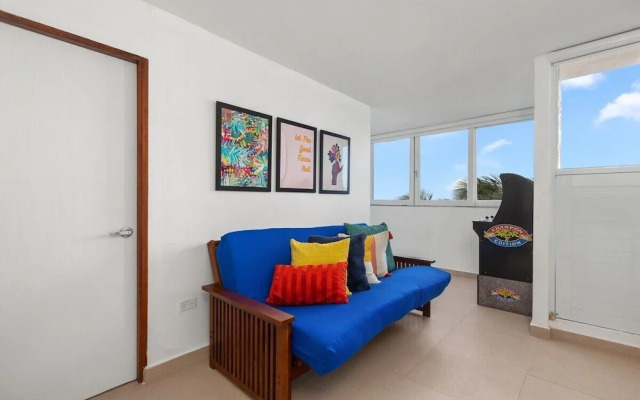 Puerto Rico Condado Beachfront w Pool Rental Otium Rentals