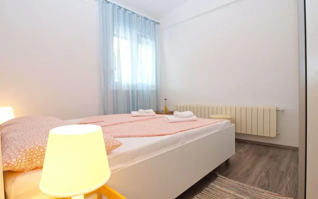Apartment 1401