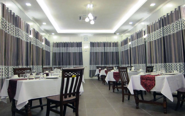 Kaung Myint Hotel